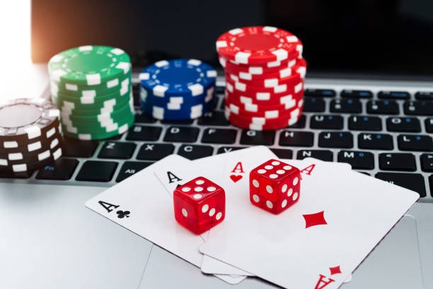 Close-up of boba interface showing dice game table with player statistics